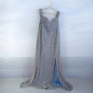 Elegant Blue Evening Gown